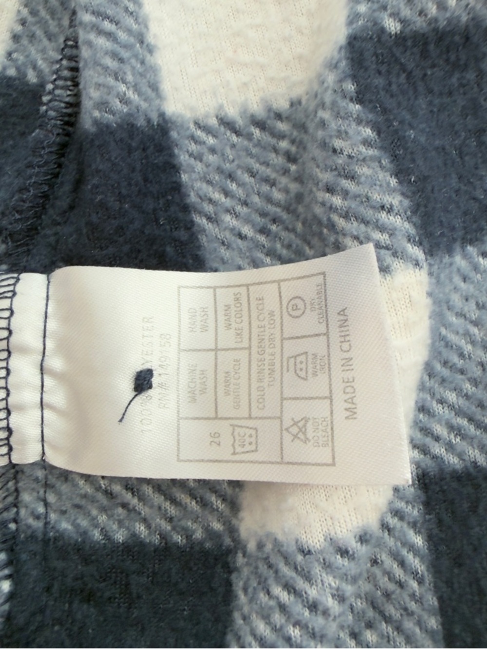 Nomad 3T Buffalo Plaid Fleece Button Up Shirt Navy Gray White Cozy Top Fall - Picture 13 of 13